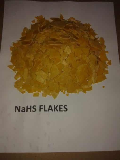 SODIUM HYDROSULFIDE FLAKE